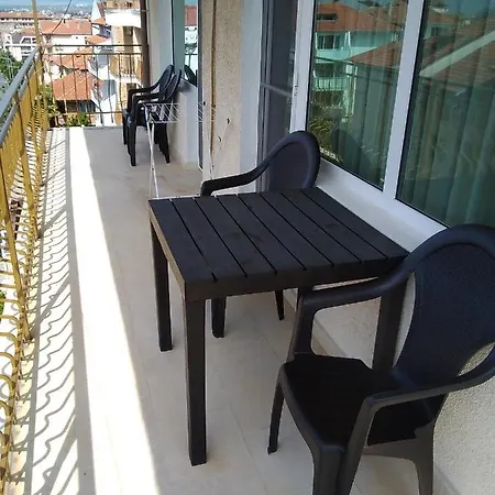 Family Dramchev Misivri