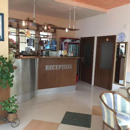 Konukevi Family Dramchev 4*