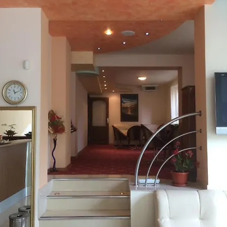 Maison d'hôtes Family Dramchev 3*