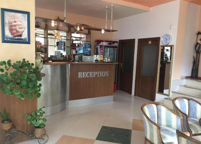 Casa de hóspedes Family Dramchev 4*